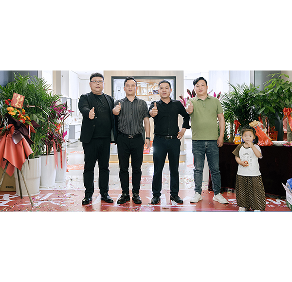 燃爆全城！浪鲸卫浴湖北潜江旗舰店盛大开业