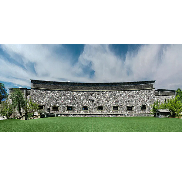 工程案例 | 酒旅结合，浪鲸卫浴携手源石酒庄邀您共赏贺兰山东麓的紫色奇迹